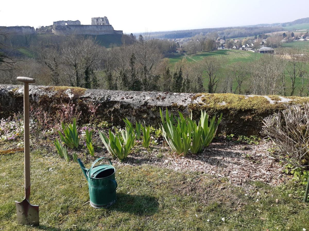 Location A Coucy Le Chateau Eksteriør billede